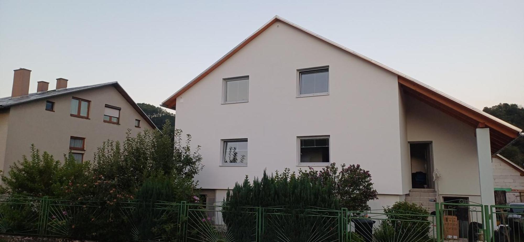 Apartmanovy Dum Terka Zazriva Luaran gambar
