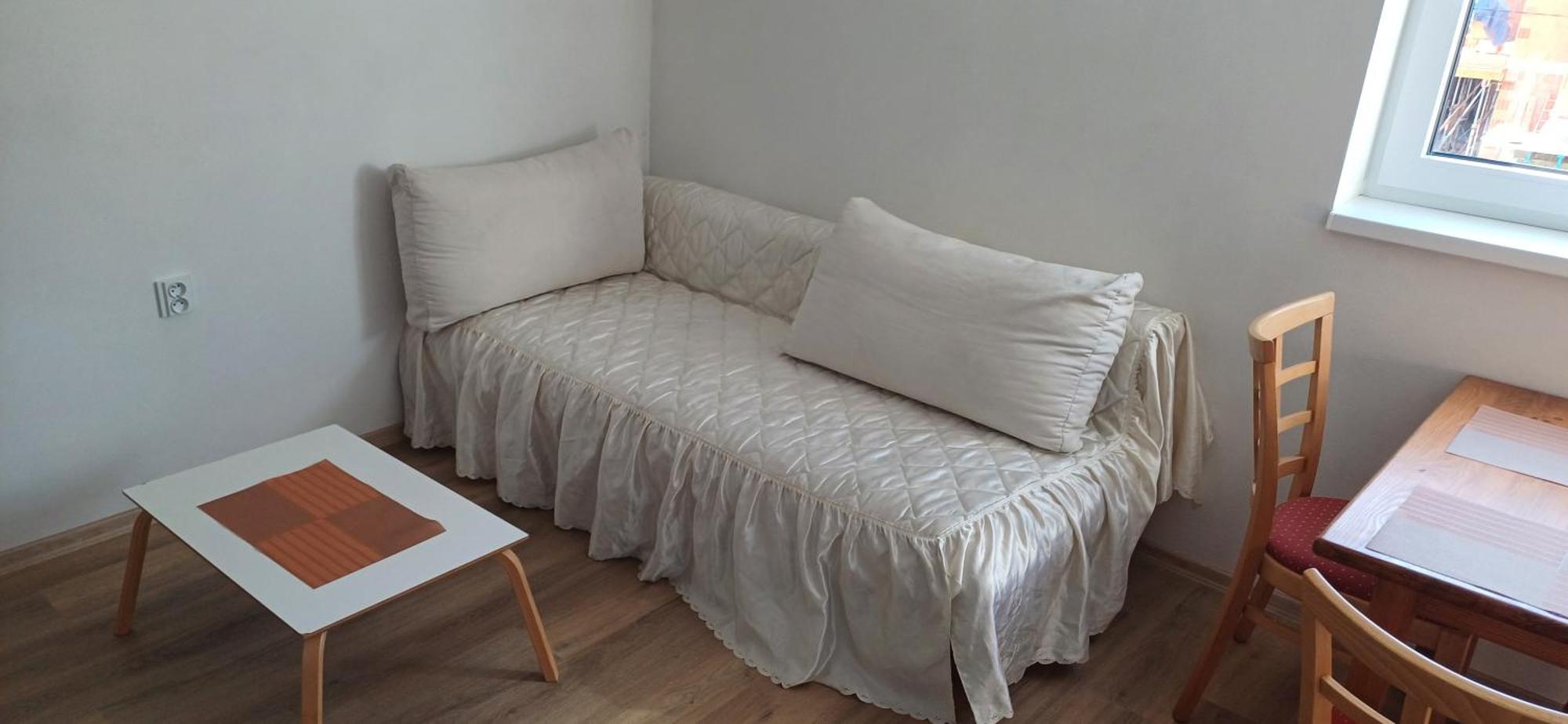 Apartmanovy Dum Terka Zazriva Luaran gambar